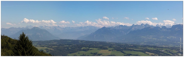 20170818-10 4566-Le Plan du Saleve vue sur les Alpes pano