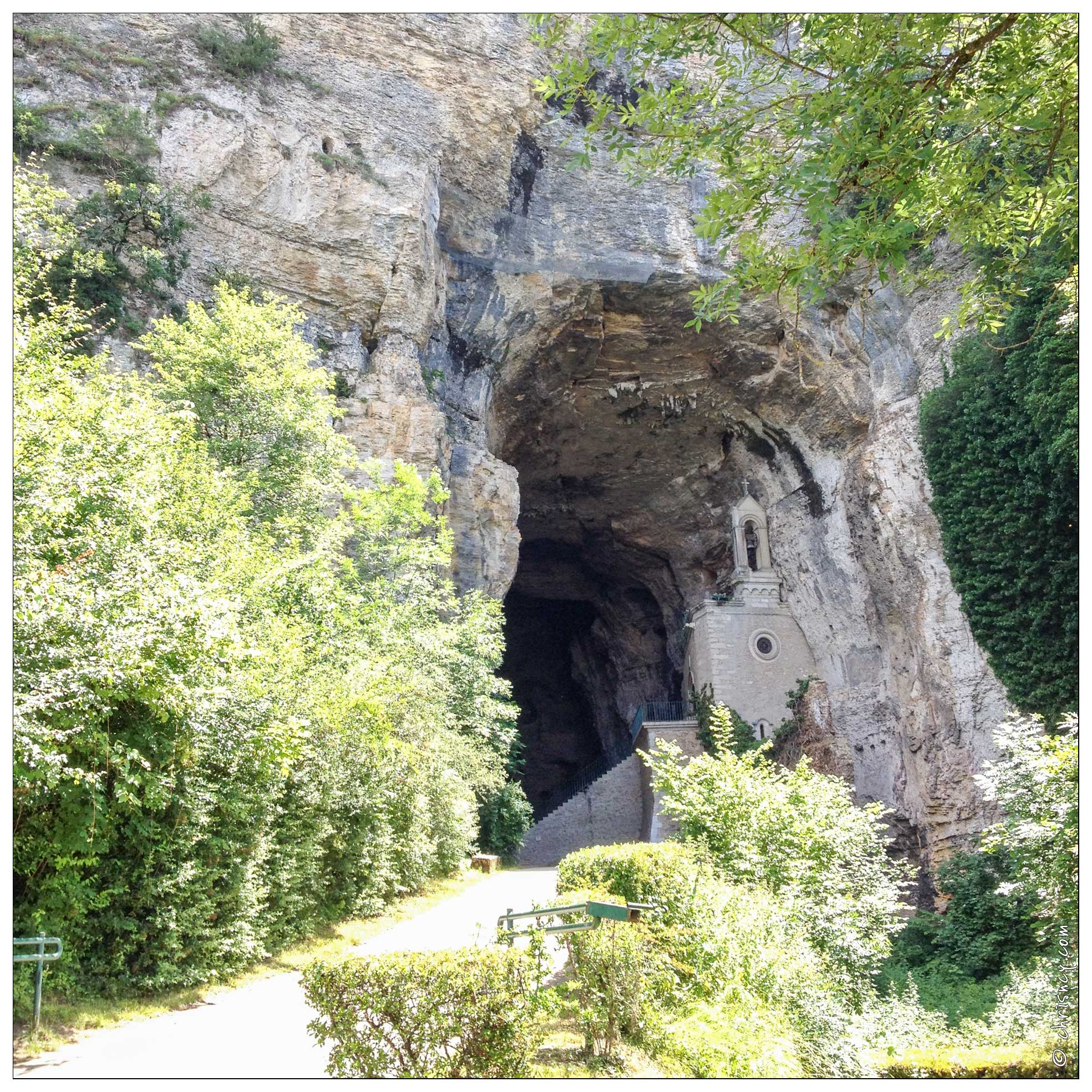 20120621-27_0663-Grottes_de_La_Balme.jpg