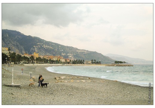 20030924-1455-Menton la plage