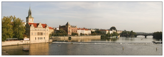 20070917-49 3064-Prague Pont Charles et autour  pano