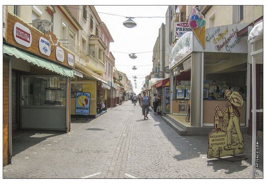 20040911-0038-Valras plage w