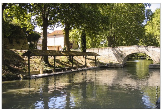 20040913-0425-Colombiers lavoir w