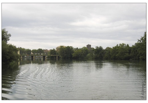 20040914-0659-sur l'herault a Agde w