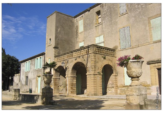 20040915-0757-Meze le chateau w