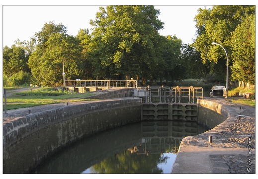 20040916-0863-Ecluse de Bagnas w