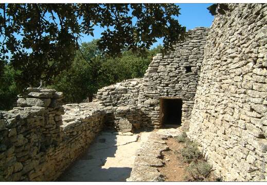 20020815-0144-les bories de gordes