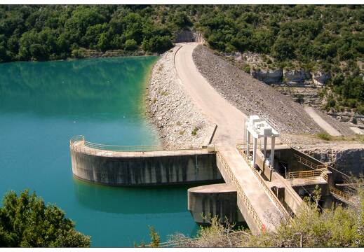 20020816-0175-Barrage de Greoux