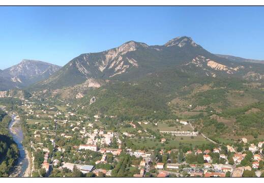 20020821-0451-Castellane et ND du Roc pano
