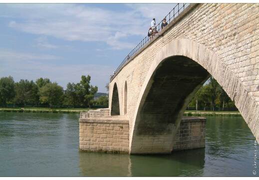 20020822-0537-Avignon Pont St Benezet