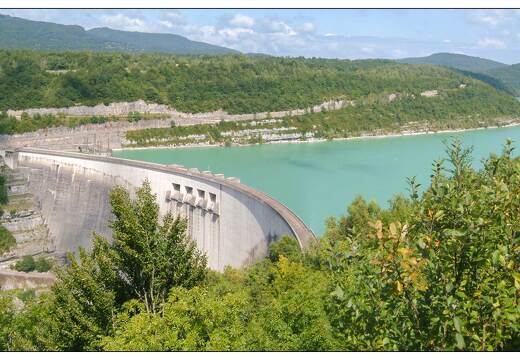 20020829-0749-Gorges de l'Ain Barrage de Vouglans pano