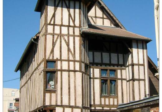 20030720-0517-Chalons en champagne maison clemangis rue nicolas durand