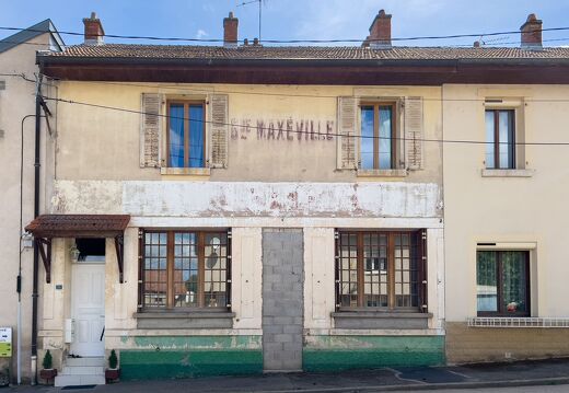 20220521-1923-Brin sur seille devanture