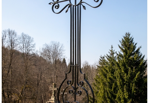 20220325-0548-Chateau Lambert croix