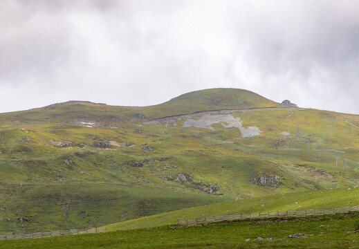 20240615-37 3336-Le Plomb du Cantal vu de Prat de Bouc
