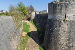 20250408-27 7981-Caen Le Chateau HDR