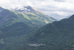 20250607-17 0170-route d Auris Vue vers Bons et Deux Alpes