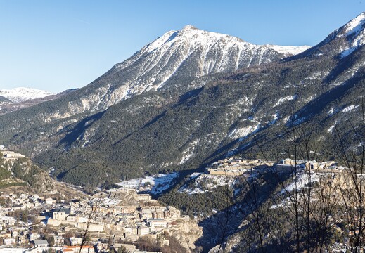 20251129-50 2132-Puy Saint Pierre vue sur Briancon