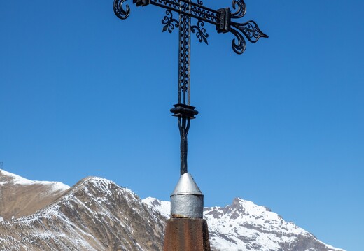 20220405-071-0779-ND de la Vie St Martin de Belleville croix