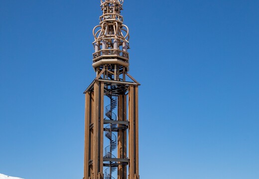 20220405-087-0796-Les Menuires Clocher de l\'espace Maurice Romanet