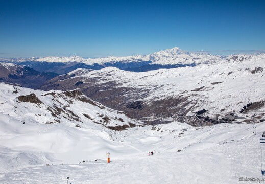 20220405-119-0848-Pointe de la Masse Les Aravis et le Mont Blanc