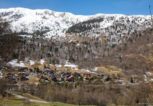 20220406-04 0914-Meribel village