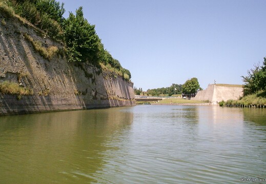 20000618-0095-Gravelines balade en barque