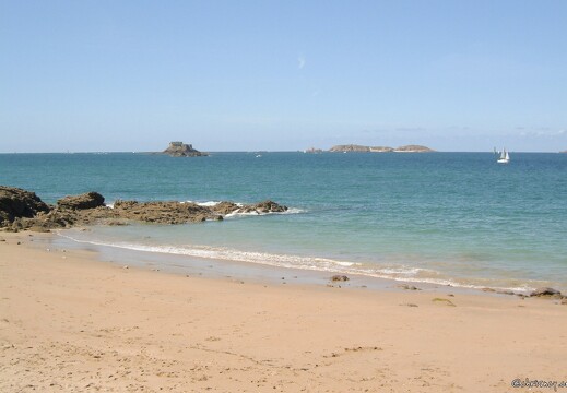 20030510-0080-dinard