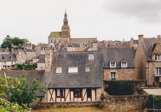 19990500-0081-Dinan