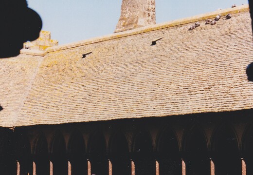 19990500-0140-Mont St Michel cloitre