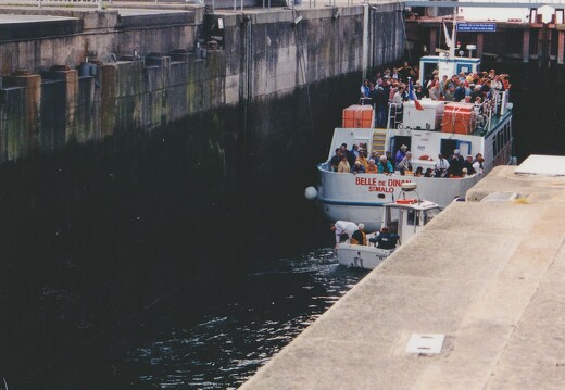 19990500-0024-La Rance barrage