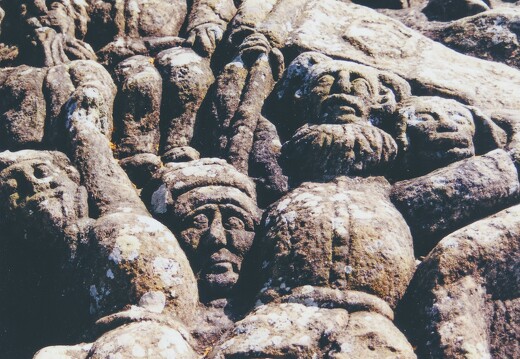 19990500-0160-Rotheneuf rochers sculptes