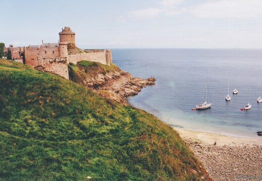 19990500-0058-Fort La Latte