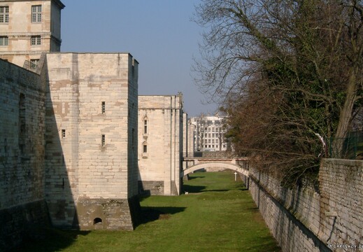 Chateau_de_Vincennes