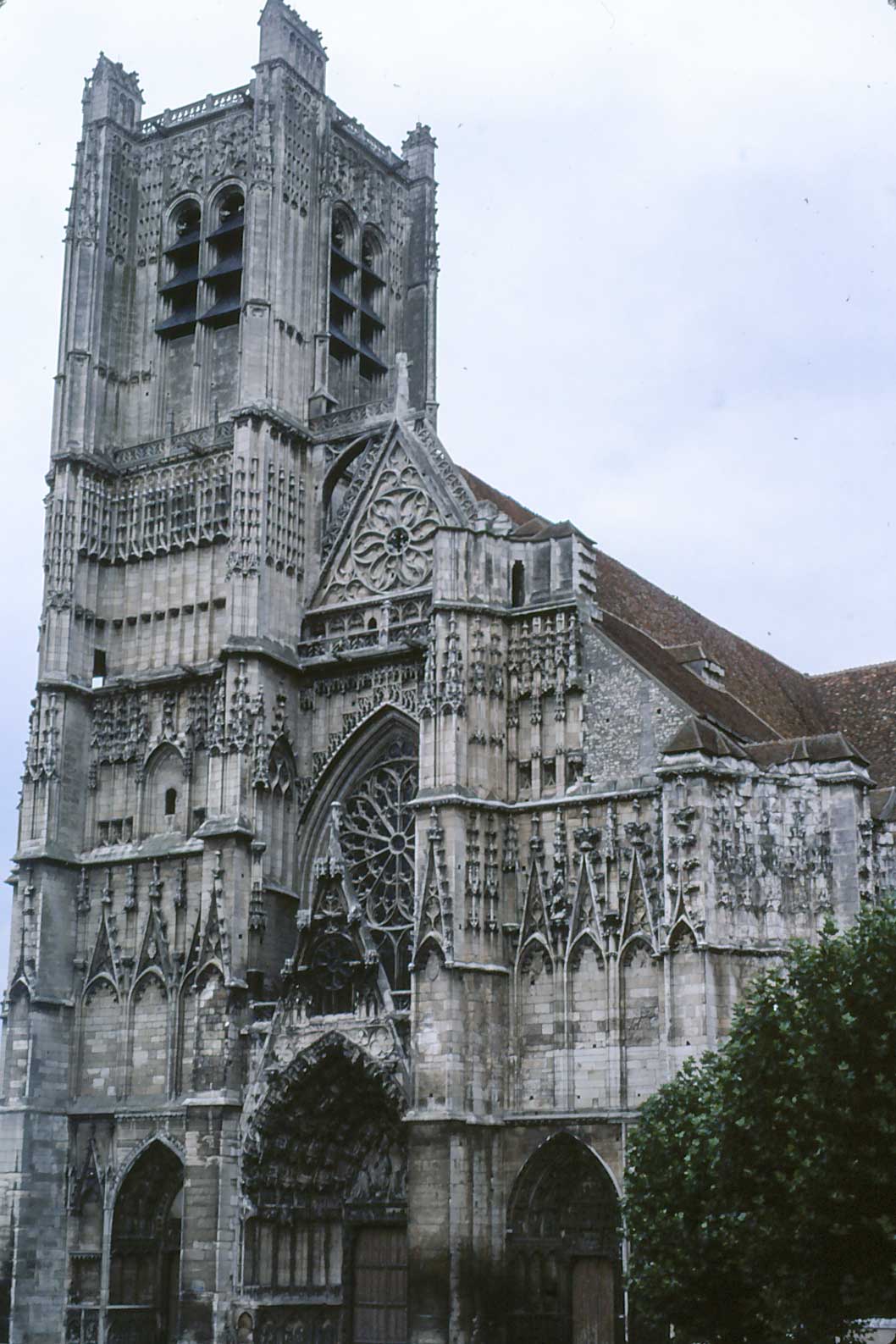 19820930-259d-Auxerre.jpg