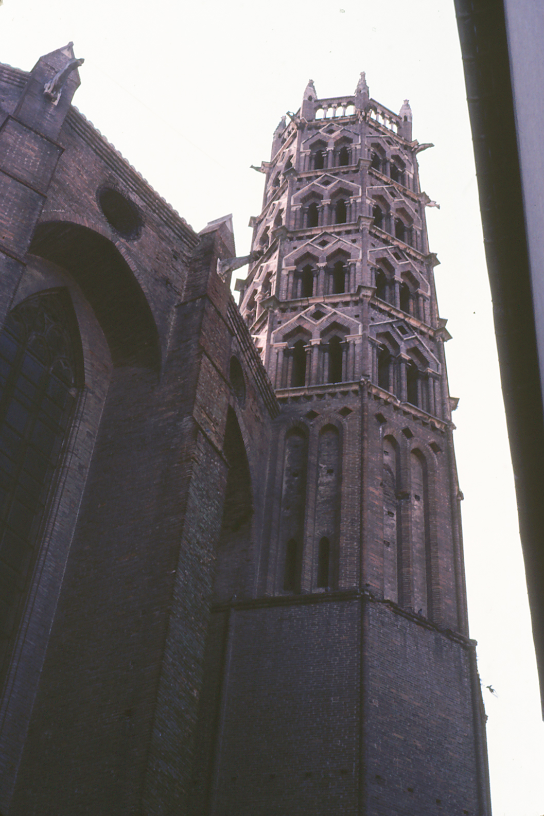19810900-570d-Toulouse.jpg
