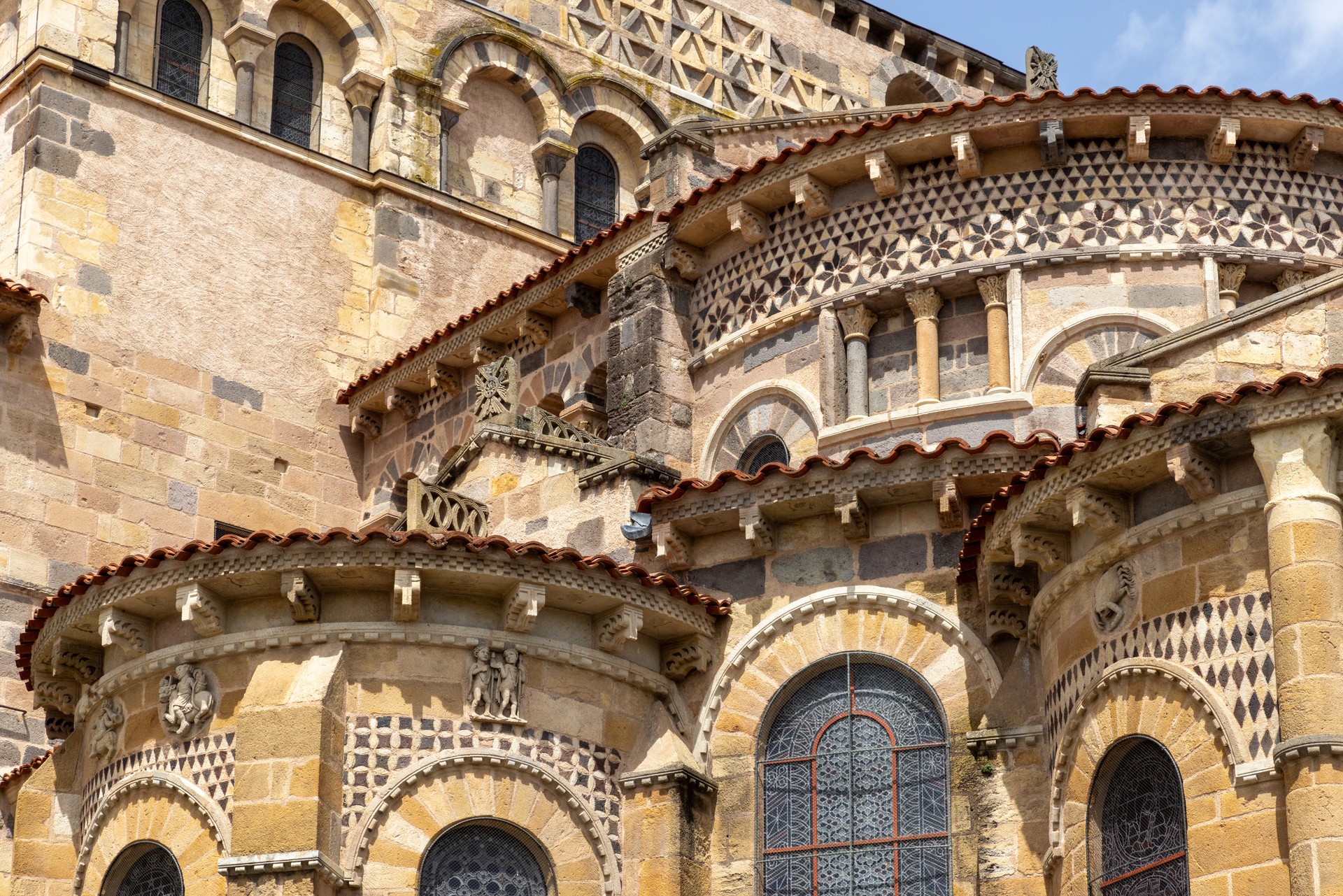 20240608-12_2641-Issoire_Abbatiale_Austremoine.jpg