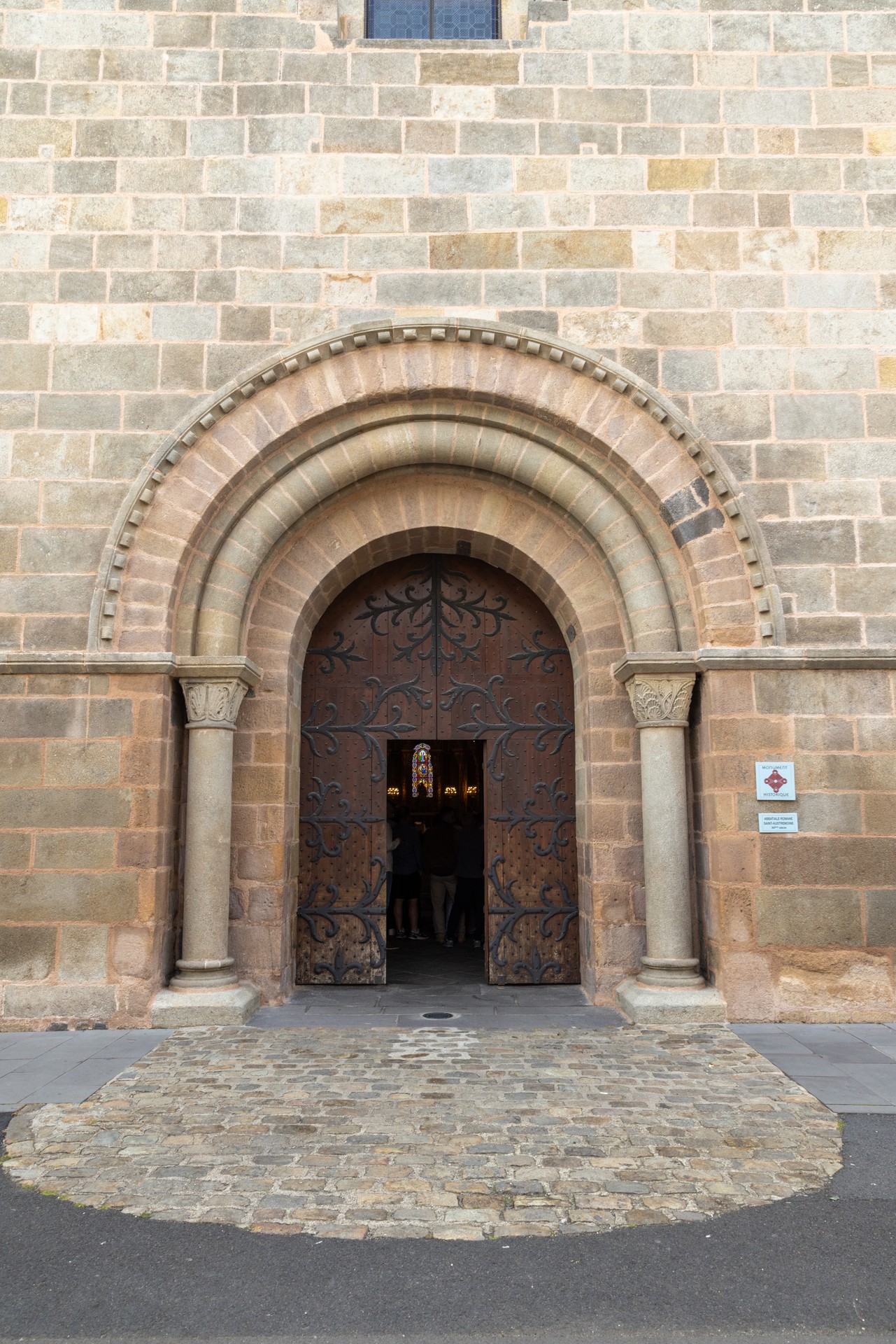 20240608-25_2605-Issoire_Abbatiale_Austremoine.jpg