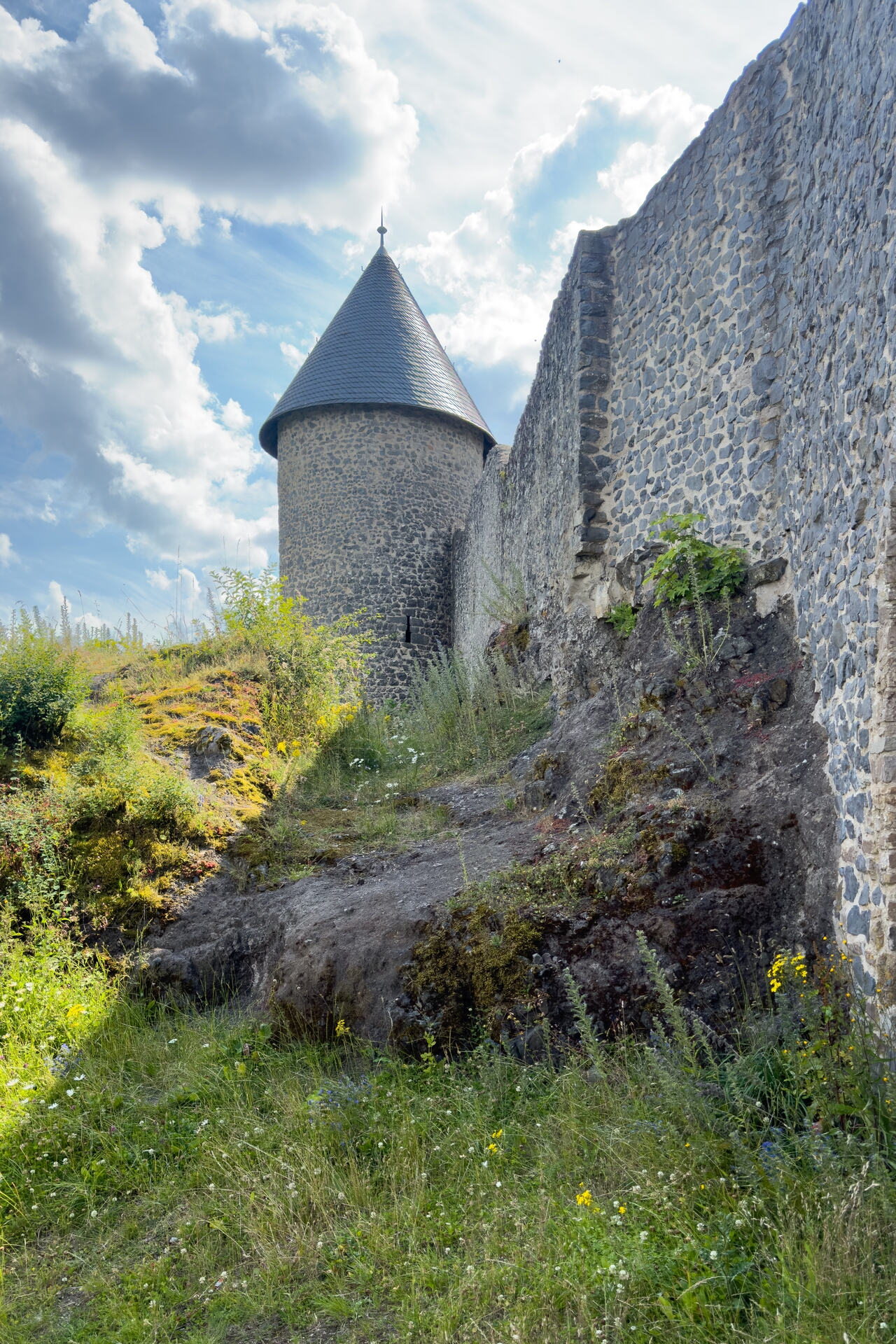 20240720-6181-Nurbug_le_chateau.jpg